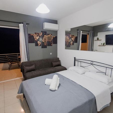 Pavlos Standard Studio With Sea View 罗希姆诺 外观 照片